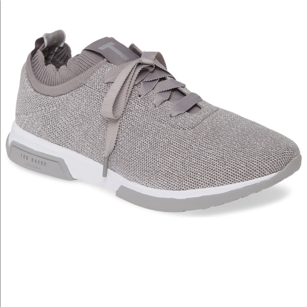 Ted Baker London Lyara sneakers size 6